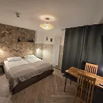 Fairschlafen Hotel *