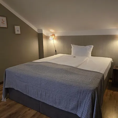 Fairschlafen Hotel *