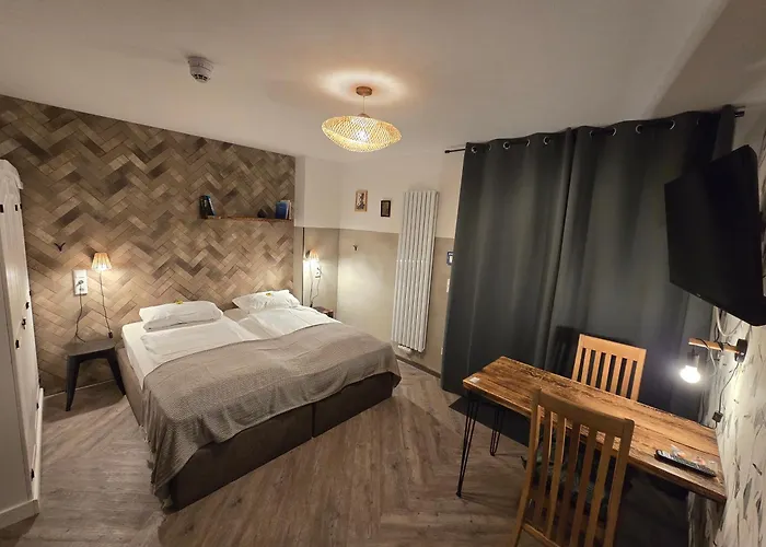 Fairschlafen Hotel *